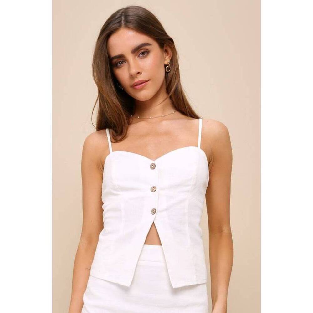 Lulu's White Button-Front Sweetheart Neckline Camisole